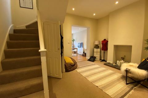30 Beaufort Road, Exeter, EX2 9AB