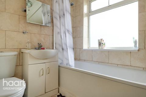 1 Adrienne Avenue, Southall, UB1 2QW
