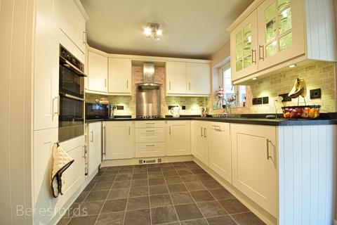 14 Falcon Fields, Maldon, CM9 6YA