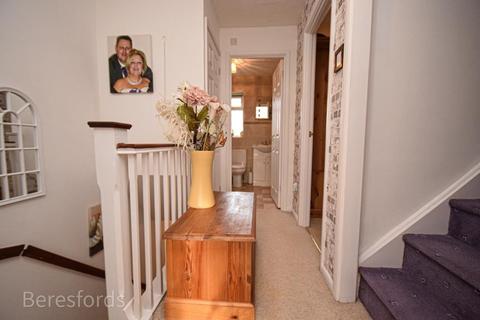 14 Falcon Fields, Maldon, CM9 6YA