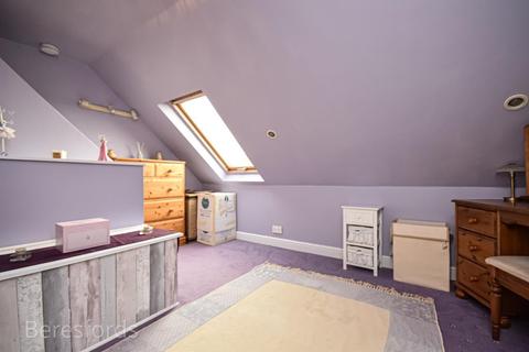 14 Falcon Fields, Maldon, CM9 6YA