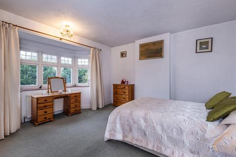 Ivydene Barn End Lane, Dartford, DA2 7PP