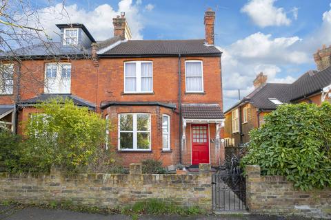 12 Russell Road, Buckhurst Hill, IG9 5QJ