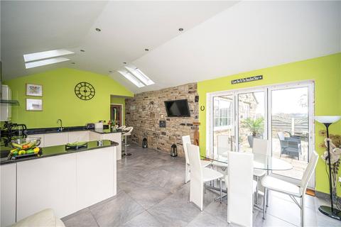 35 Ullswater Drive, Wetherby, LS22 6YF