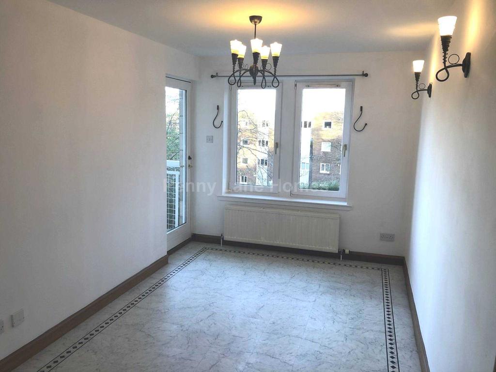 Woodrow Road, Glasgow 2 bed flat £950 pcm (£219 pw)