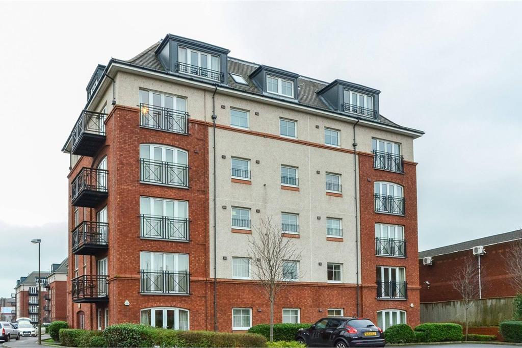 Appin Street, Slateford, Edinburgh, EH14 2 bed flat £975 pcm (£225 pw)