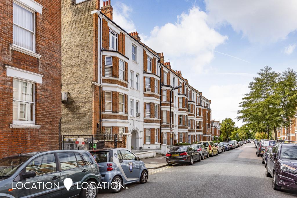 050920204 LLSN Carlton Mansions Holmleigh Road ...