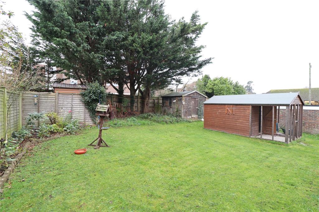 Church Road, Polegate, East Sussex, BN26 3 bed semidetached house £