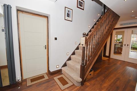 96 The Bramblings, London, E4 6LU