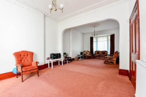 44 Beulah Road, Thornton Heath, CR7 8JE