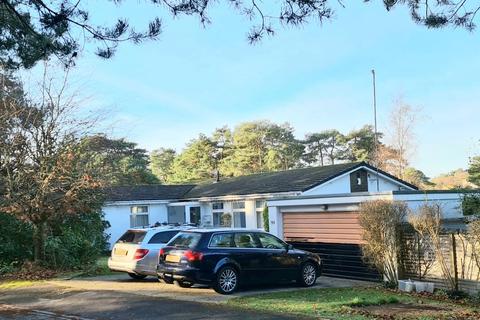 35 Ashley Park, Ashley Heath, Ringwood, BH24 2HB