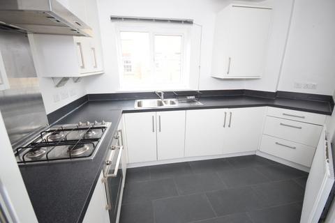 2 bedroom maisonette to rent, Rumbush Lane, Solihull B90