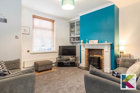 40 Chew Valley Road, Greenfield, Oldham, OL3 7DA