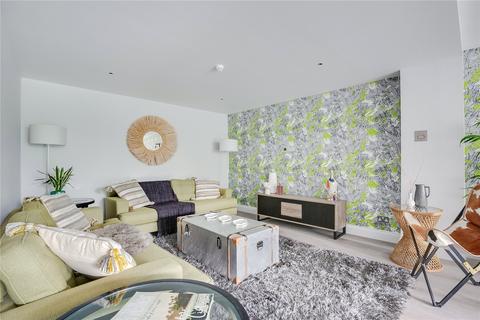 2 bedroom maisonette for sale - Fulham Palace Road, Hammersmith, London