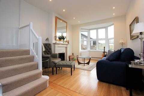 3, Reeves Rest Cottages High Road, Chipstead, Coulsdon, CR5 3SH