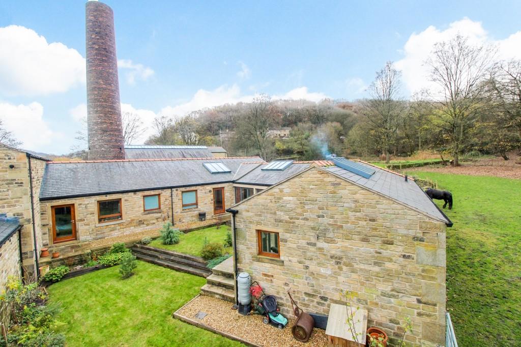 Armitage Road, Armitage Bridge 4 bed semidetached house £700,000