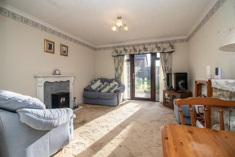 17 Baldwin Close, Cardiff, CF5 2SP