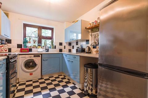 28 Orchid Close, Abridge, Romford, RM4 1DF