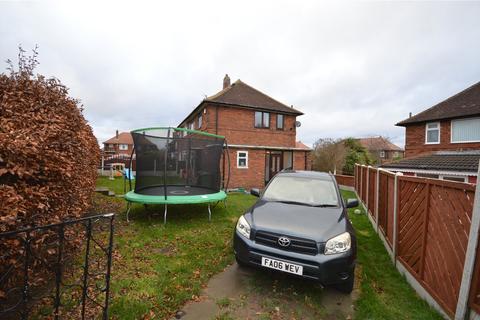 2 Lanshaw Crescent, Leeds, LS10 3NN