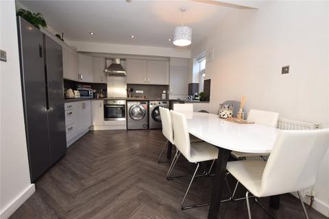 34 Eden Mount, Leeds, LS4 2TD