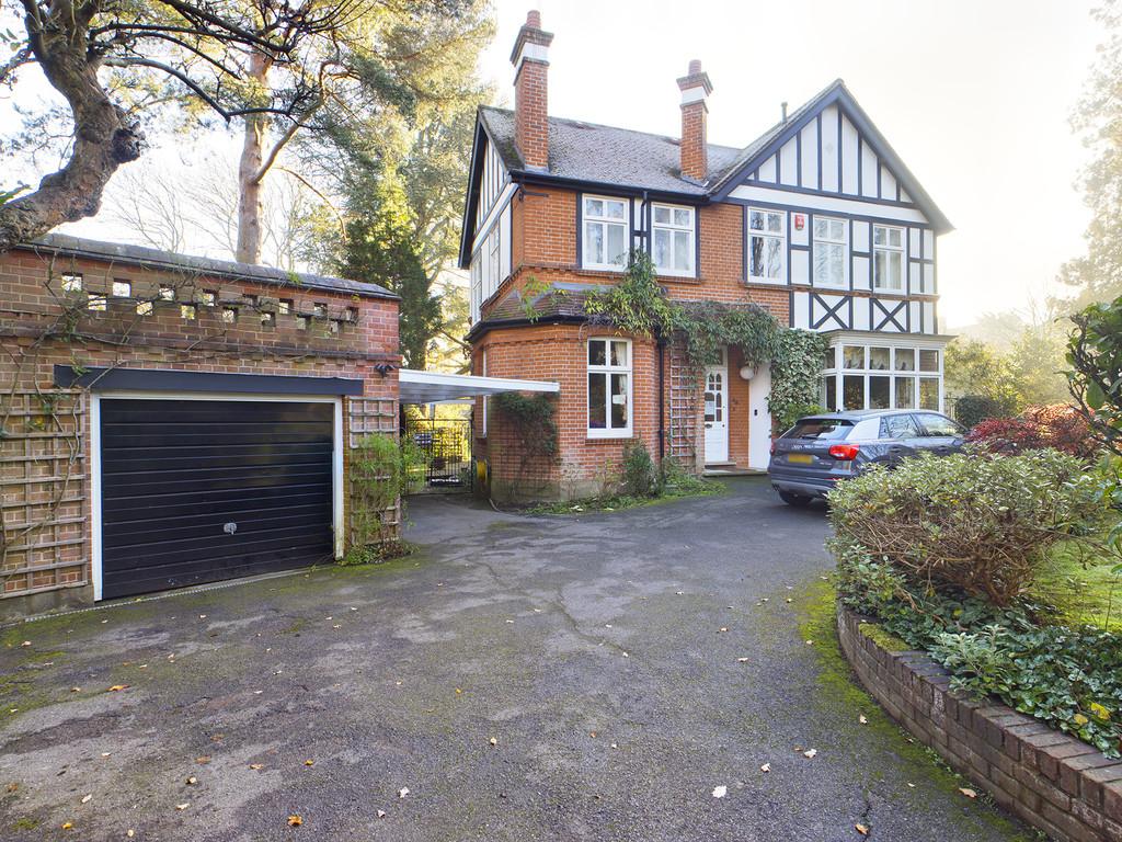 Cheney Street, Pinner 4 bed detached house £1,650,000
