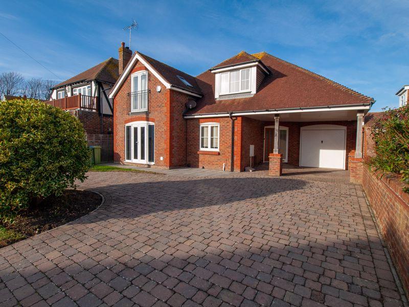 Felpham Beach Estate, West Sussex 4 bed detached house £699,000