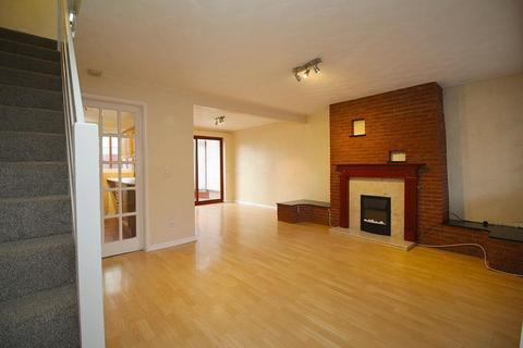 3 bedroom semi-detached house to rent, Braddon Road, Loughborough, LE11