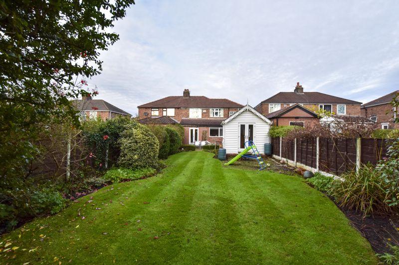 Lorraine Road, Timperley, WA15 4 bed semidetached house £475,000