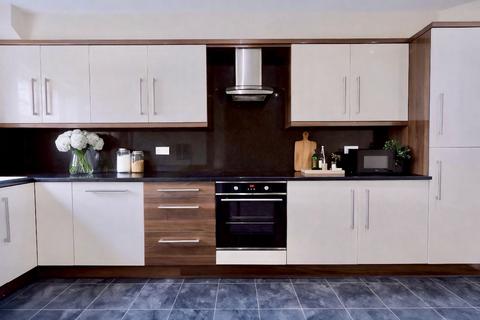 6 bedroom terraced house to rent, Wilkinson Street