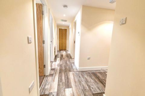 3 bedroom apartment to rent, Ecco
