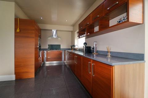 27 Broadpool Lane, Hambleton, Poulton-le-fylde, FY6 9AG