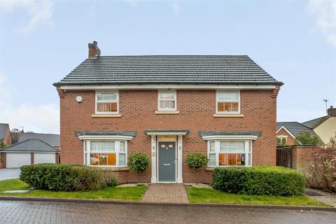 2 Thruppence Close, Coventry, CV4 8HY