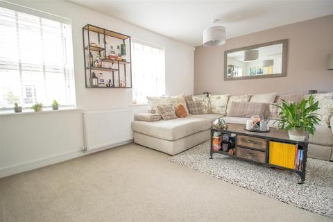32 Anglia Way, Great Denham, Bedford, MK40 4SD