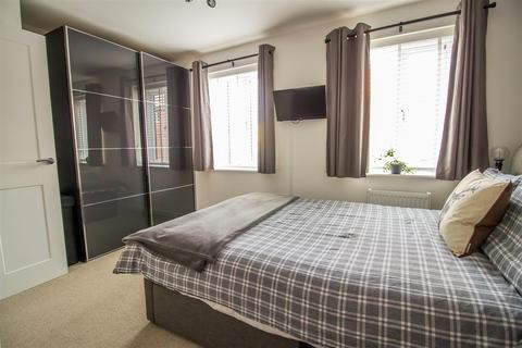 32 Anglia Way, Great Denham, Bedford, MK40 4SD