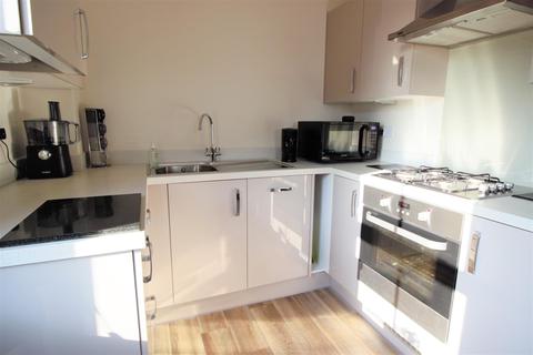 52e Anglia Way, Great Denham, Bedford, MK40 4SD