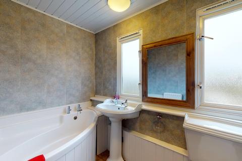 39 Kimberley Close, Dover, CT16 2JW