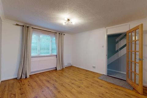 39 Kimberley Close, Dover, CT16 2JW
