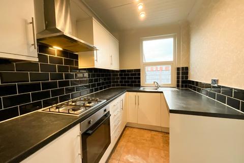 2 bedroom terraced house to rent, 37 Cranbrook Road, DN1