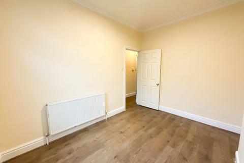 2 bedroom terraced house to rent, 37 Cranbrook Road, DN1