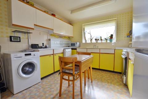 137 Broadway, Southbourne, Bournemouth, BH6 4EP