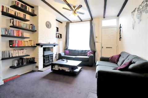 8 Gordon Road, Dartford, DA1 2LQ