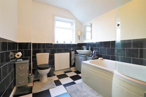 8 Gordon Road, Dartford, DA1 2LQ