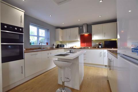 15 Ashbed Close, Abbeymead, Gloucester, GL4 5TT