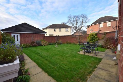15 Ashbed Close, Abbeymead, Gloucester, GL4 5TT