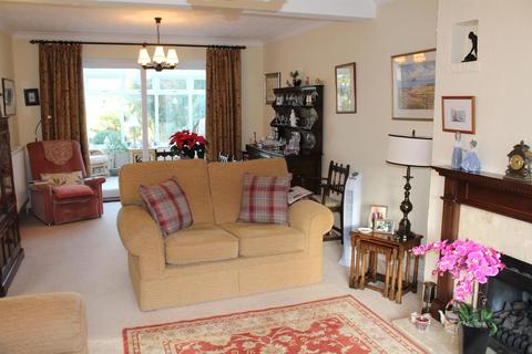 5 Castell Drive, Groby, Leicester, LE6 0DE