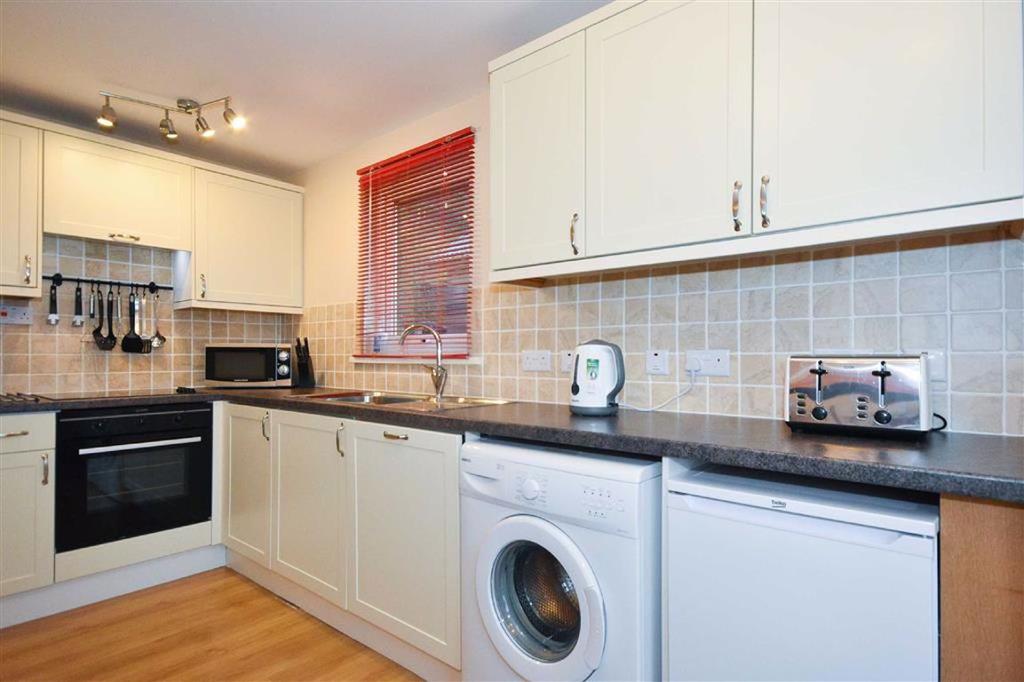 Glenlivet 3 bed detached bungalow for sale £85,000
