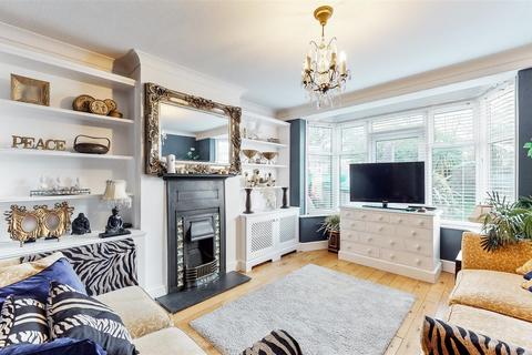 111 Abbotts Drive, Wembley, HA0 3SH