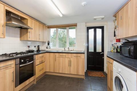 5 bedroom house to rent - Roberts Road, High Wycombe HP13