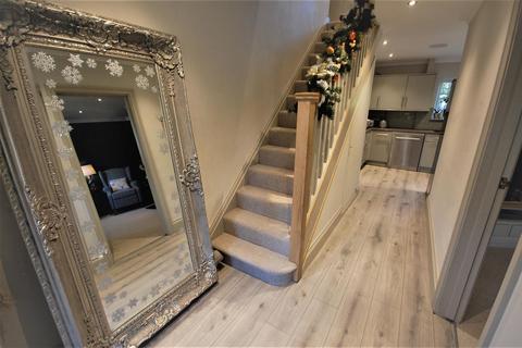 76 Five Acres, London Colney, St Albans, AL2 1HX