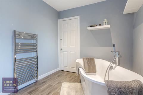 42 Hive Street, Oldham, OL8 4QS